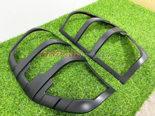 ครอบไฟท้าย FORD Ranger 2012-2019 (V.1) ดำด้าน