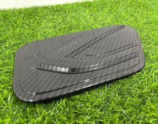 ครอบฝาถังน้ำมัน ISUZU Mu-X 2021 (คาร์บอน)