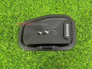 ครอบฝาถังน้ำมัน Ford Ranger 2022-2024 (ดำด้านมีโลโก้)