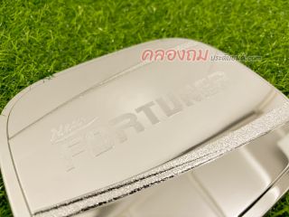 ครอบฝาถังน้ำมัน Toyota Fortuner 2015 (ชุบโครเมี่ยม)