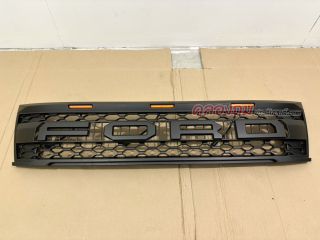 กระจังหน้า Ford Ranger 2012 ไฟส้ม โลโก้ดำ (LA)