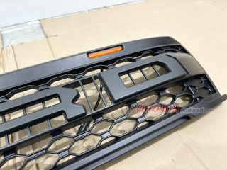 กระจังหน้า Ford Ranger 2012 ไฟส้ม โลโก้ดำ (LA)