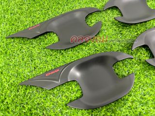 เบ้ารองมือเปิด Isuzu D-Max 2020-2024