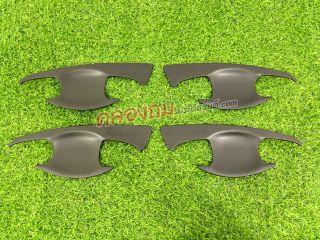 เบ้ารองมือเปิดประตู Toyota Fortuner 2015 