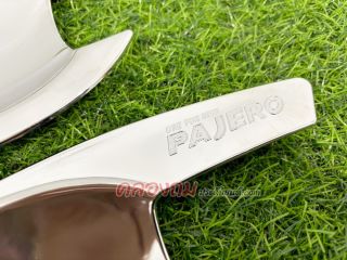 เบ้ารองมือเปิด Mitsubishi Pajero 2015