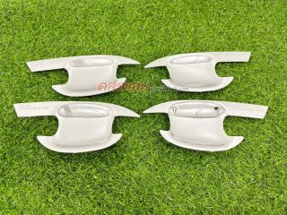 เบ้ารองมือเปิด Chevrolet Trailblazer 2012 (4 ประตู) 