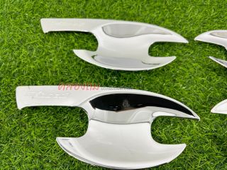 เบ้ารองมือเปิด Mazda 2 2015 (4 ประตู / 5 ประตู)