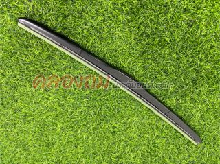 ใบปัดน้ำฝน DIAMOND EYE ขนาด 18+22 นิ้ว กล่องเขียว (1 คู่)